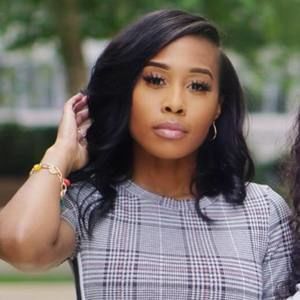 Meet your Posher, Alise